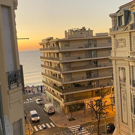 Les Fleurs Astoria Leilighet Menton Eksteriør bilde